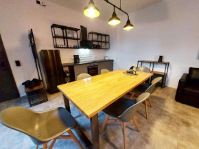 Гостиница Ferienwohnung Backstube  Бранденбург-На-Хафеле